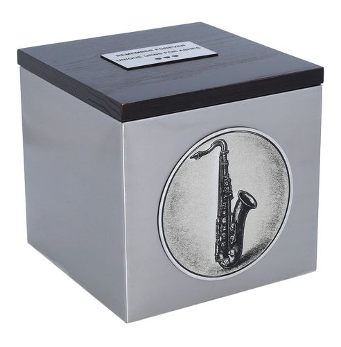 Unikalna urna kremacyjna z saksofonem Tabliczka / Tak na Arena.pl