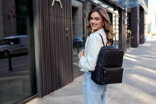 Skórzany plecak A4 duży pojemny do szkoły Włoski kremowy P16 na Arena.pl