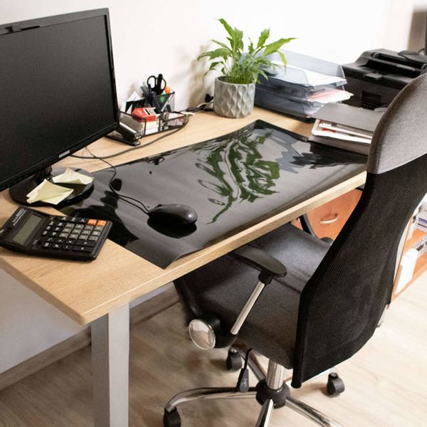 Mata pod krzesło, fotel biurowy 70x50x0,1cm podkładka na biurko czarna na Arena.pl