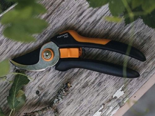 FISKARS SEKATOR NOŻYCOWY SOLID P321 1057162 na Arena.pl