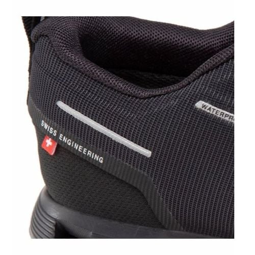 Buty do biegania On Running Waterproof r.39 na Arena.pl