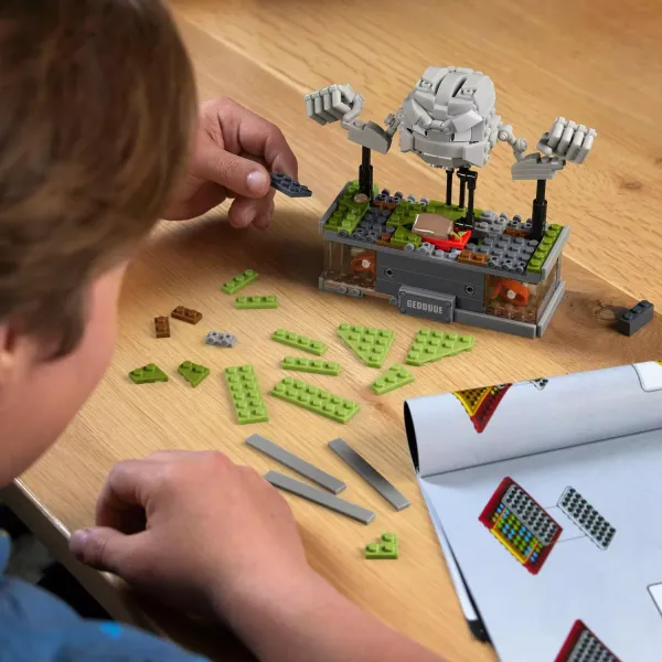 Mega Pokémon Mini Ruch Geodude zdjęcie 6