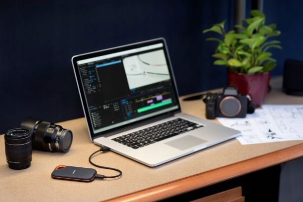 DYSK SSD PORTABLE SANDISK EXTREME PRO 4TB E81 2000MB/s zdjęcie 6