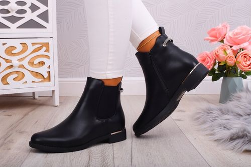 CZARNE BOTKI DAMSKIE SZTYBLETY PŁASKIE SKÓRA na Arena.pl