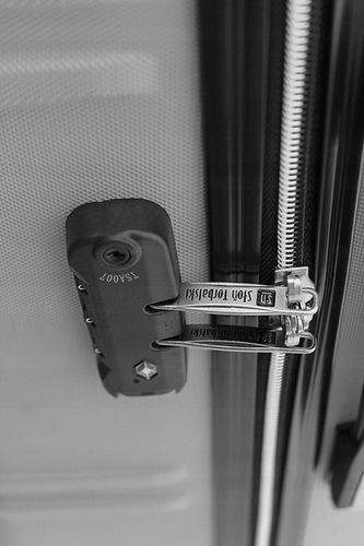 Duża walizka na kółkach POSZERZANA +5 cm Słoń Torbalski lekka ABS Zamek TSA na Arena.pl