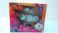 ND22_*** TROLLS TROLLE SERWIS PORCELANA TRO-4375 /12