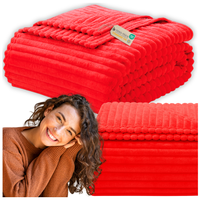 Koc czerwony 200x220cm wytłaczany paski łóżko narzuta duża stylowa ochrona