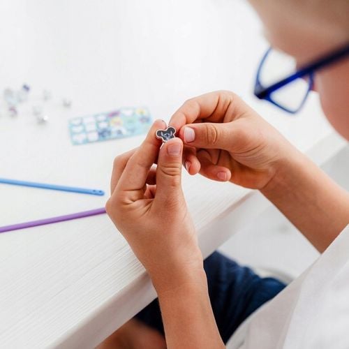 Totum zestaw kreatywny do robienia bransoletek z charmsami Stitch Stich na Arena.pl