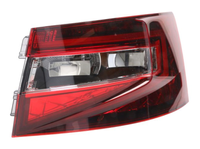 Skoda Superb 15- Lampa tylna LED prawa