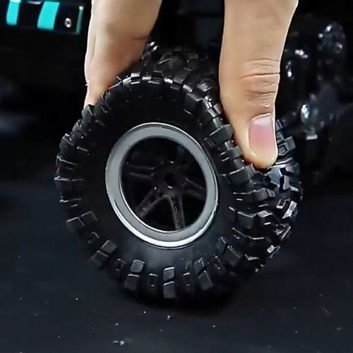 SAMOCHÓD ZDALNIE STEROWANY AUTO WYŚCIGOWE PILOT 4X4 PREZENT POD CHOINKĘ na Arena.pl