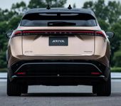 Nissan Ariya - Listwa CHROM klapa bagażnik