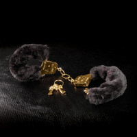 kajdanki fetisch fantasy deluxe furry cuffs pipedream