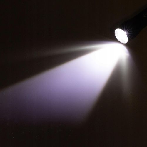 Latarka taktyczna LED + etui VERGIONIC na Arena.pl