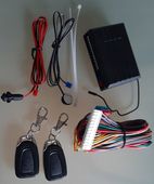 STEROWNIK ZAMKA CENTRALNEGO UNIWERSALNY LOKALIZOWANIE POJAZDU 2X PILOTY 12V