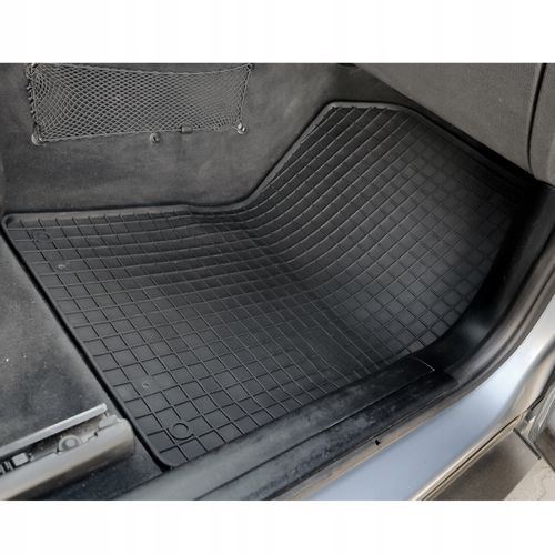 Dywaniki dedykowane do BMW X3 E83 TUNEL na Arena.pl