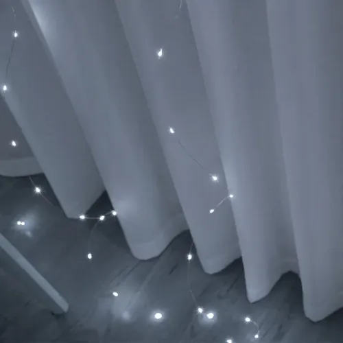 Kurtyna świetlna 300 LED biały zimny + flash bez haczyków na Arena.pl