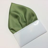 Zielona Groszkowa poszetka trójkątna "Wypustka"