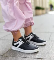 Czarne sneakersy sportowe Hagara 37