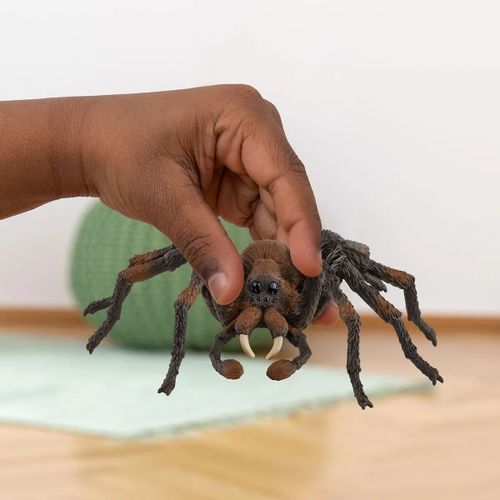 Figurka Aragog na Arena.pl