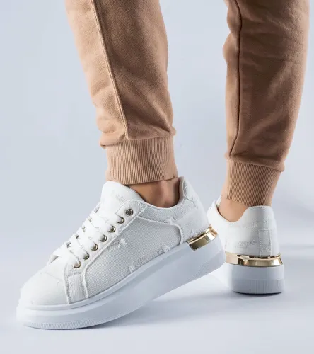 Białe sneakersy na platformie Ossona 41 na Arena.pl