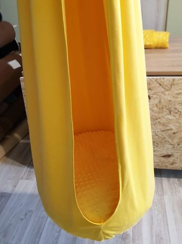 huśtawka kokon żółty MAŁPISZON na Arena.pl