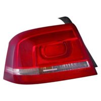 LAMPA TYLNA LEWA VW PASSAT B7 2010 2011 2012 2013 2014 2015