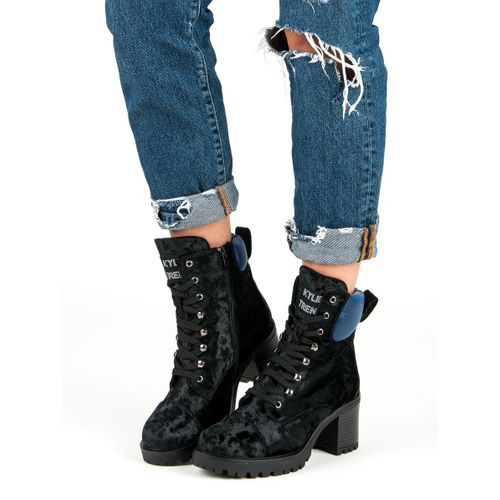 Welurowe workery r.36 na Arena.pl