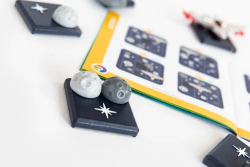 Smart Games. Asteroid Escape (wersja angielska) na Arena.pl