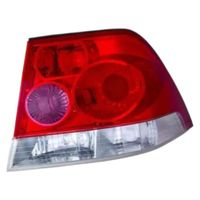 LAMPA TYLNA PRAWA OPEL ASTRA H 2005 2006 2007 2008 2009 2010 2011 2012 2013