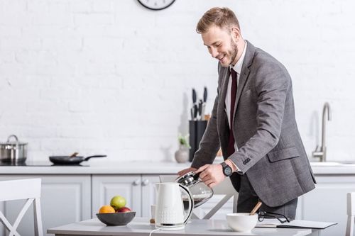 Czajnik bezprzewodowy Eldom C270B OSS na Arena.pl