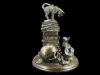 Kot na książkach WU78012A4