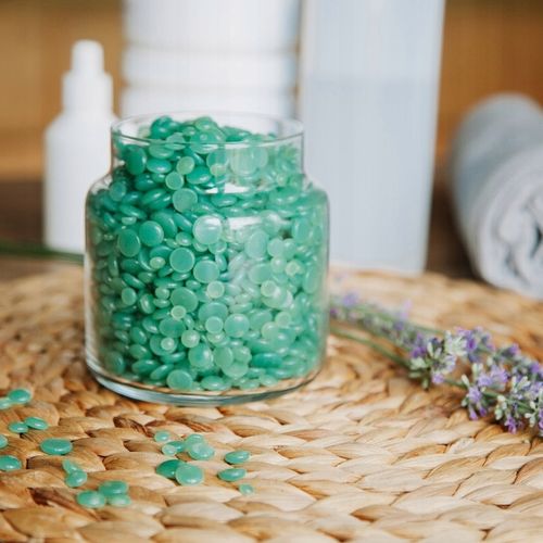 Podgrzewacz do wosku twardego w puszce do depilacji 120W PRO-WAX 700 LCD na Arena.pl