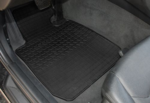 Dywaniki dedykowane do BMW F30 / F31 TUNEL na Arena.pl