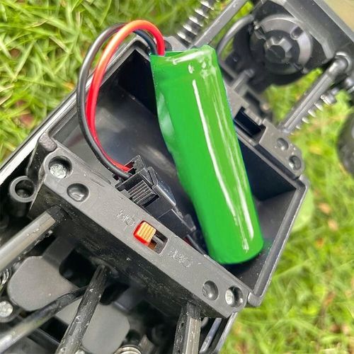 BATERIA AKUMULATOR LI-ON 3,7V 800MAH Z WTYCZKĄ SM-2P USB DO SAMOCHODÓW na Arena.pl