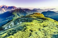 Fototapeta Góry Zieleń Natura PEJZAŻ do Salonu 300x210