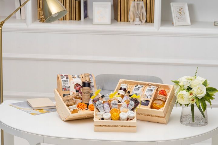 DUŻY zestaw UPOMINKOWY premium zdjęcie 3