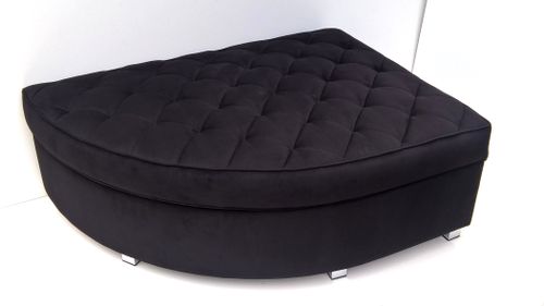 PUFA NAROŻNA PIKOWANA POD WYMIAR na Arena.pl