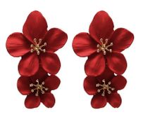 Kolczyki kwiaty długie wiszące matowe nowoczesne uniwersalne złote płatki