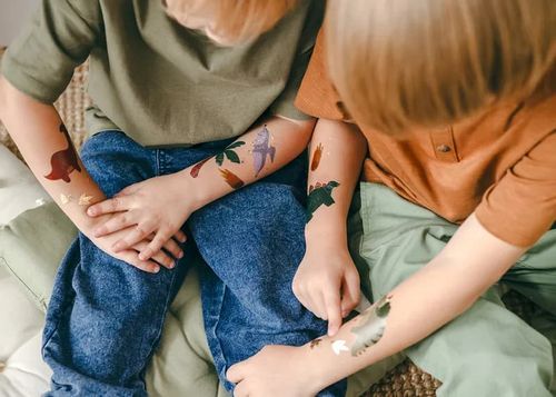 Tatuaże zmywalne Dinozaury na Arena.pl