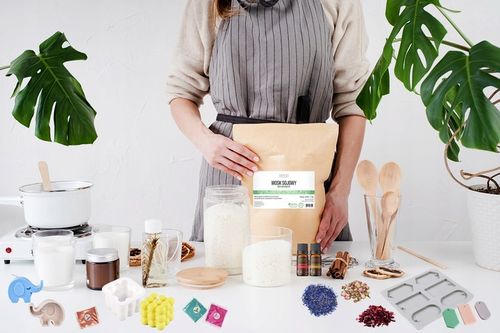 WOSK SOJOWY DO ŚWIEC 10KG Naturalny Świece Sojowe Premium SENZI na Arena.pl