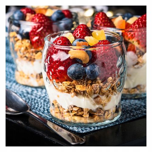 GRANOLA KLASYCZNA 1 KG BEZ OLEJU PALMOWEGO ZE SŁONECZNIKIEM I LNEM na Arena.pl