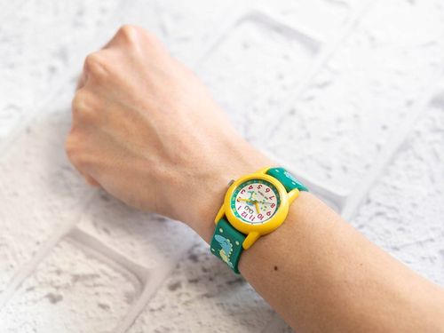 DZIECIĘCY ZEGAREK QQ V22A-023VY DLA CHŁOPCA Z DINOZAUREM DO NAUKI NA BASEN na Arena.pl