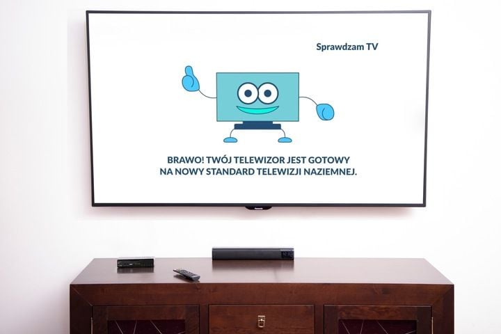 DEKODER TUNER DVB-T2 HEVC FULL HD USB HDMI MOCNA ANTENA WIFI PILOT zdjęcie 3