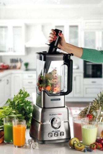 Blender kielichowy Ariete 2000W 2l 577 na Arena.pl