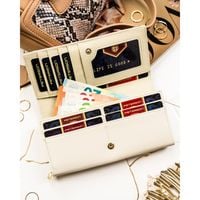 pojemny portfel damski w kwiaty wykonany ze skóry naturalnej