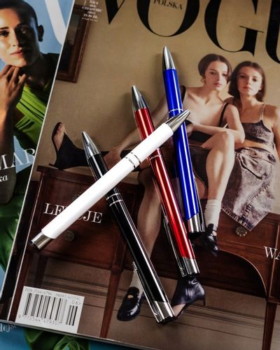 Długopis reklamowy z grawerem idealny prezent na Arena.pl