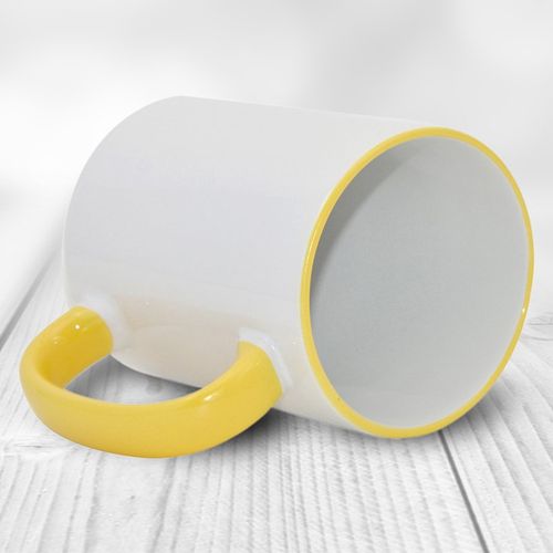 Duży kubek XXL z żółtym uszkiem z Twoim nadrukiem na Arena.pl