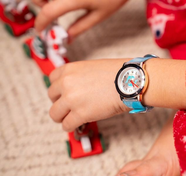 Girls' wrist watch with glitter. Includes exercises for learning the time. zdjęcie 6