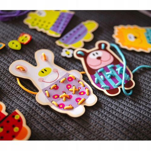 DREWNIANA SZNUROWANKA PRZEPLATANKA NAWLEKANKA MONTESSORI 5W1 EDU WOOPIE na Arena.pl