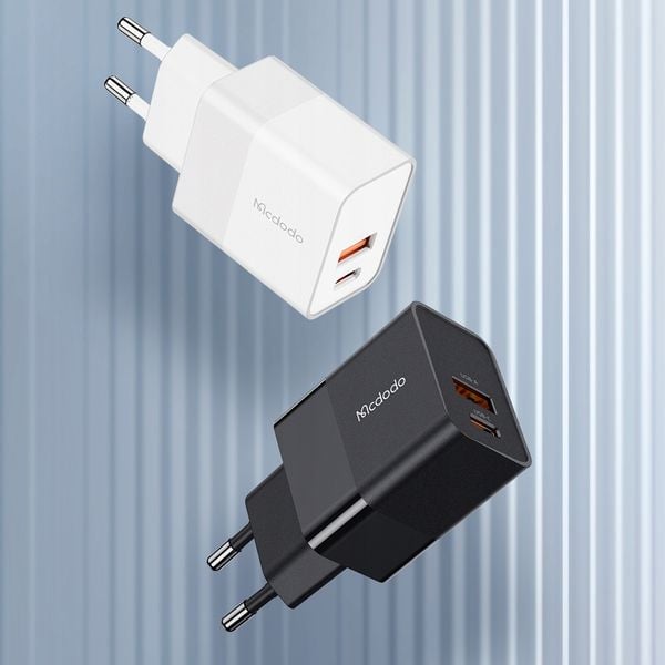 MCDODO SZYBKA ŁADOWARKA USB + USB-C 20W zdjęcie 14